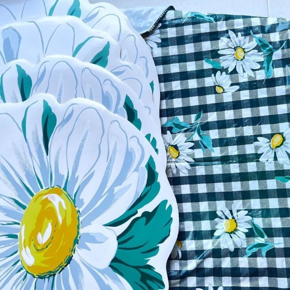 Tablecloth 60x84 Blue White Check with Daisies and 4 Daisy‎ Placemats SummerCore